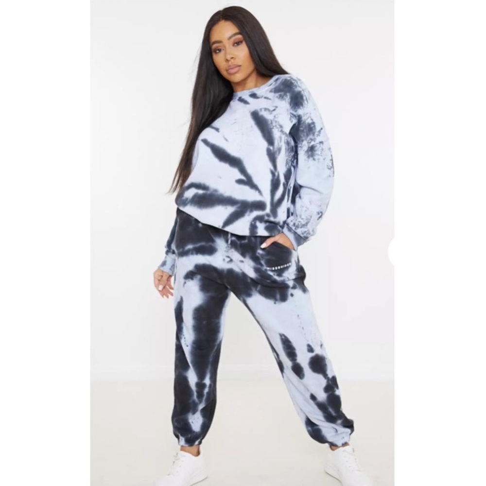 MISSGUIDED PLUS SIZE JOGGERS